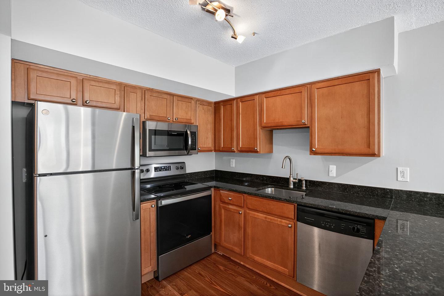 1001 N RANDOLPH ST #418, ARLINGTON, Virginia 22201, 1 Bedroom Bedrooms, ,1 BathroomBathrooms,Residential,For sale,1001 N RANDOLPH ST #418,VAAR2062012 MLS # VAAR2062012