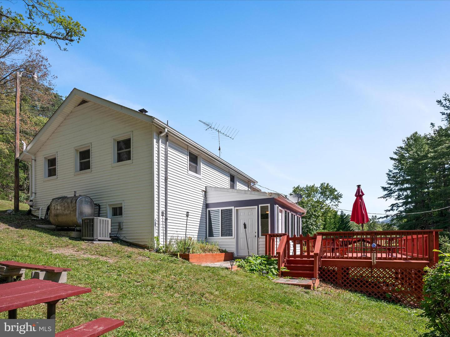 4081 WOLF GAP RD, EDINBURG, Virginia 22824, 3 Bedrooms Bedrooms, ,1 BathroomBathrooms,Residential,For sale,4081 WOLF GAP RD,VASH2012184 MLS # VASH2012184