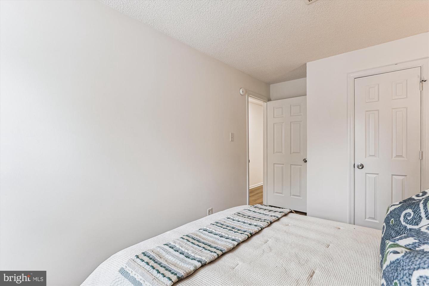 12105 GREENWAY CT #201, FAIRFAX, Virginia 22033, 3 Bedrooms Bedrooms, ,2 BathroomsBathrooms,Residential,For sale,12105 GREENWAY CT #201,VAFX2259972 MLS # VAFX2259972