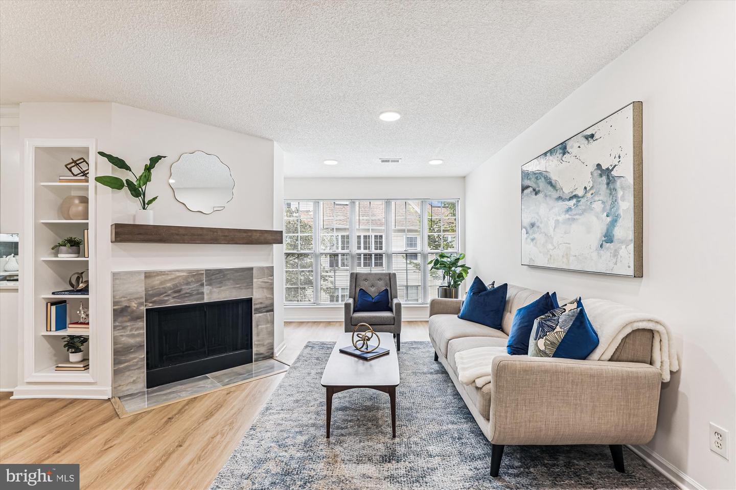 12105 GREENWAY CT #201, FAIRFAX, Virginia 22033, 3 Bedrooms Bedrooms, ,2 BathroomsBathrooms,Residential,For sale,12105 GREENWAY CT #201,VAFX2259972 MLS # VAFX2259972