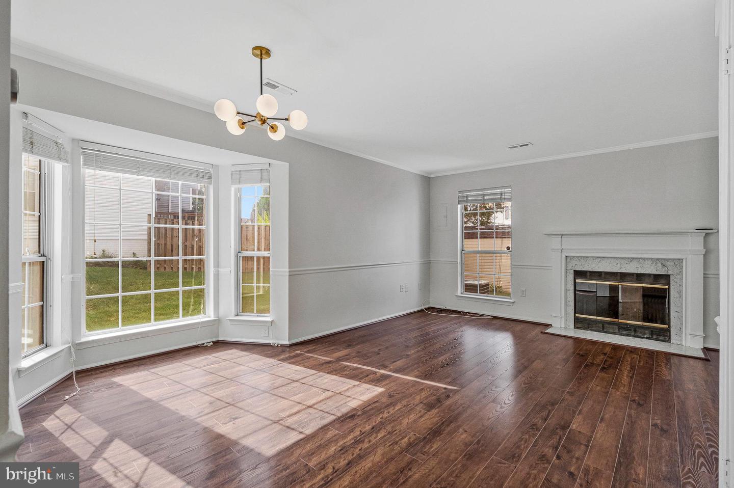 823 SMARTTS LN NE, LEESBURG, Virginia 20176, 3 Bedrooms Bedrooms, ,2 BathroomsBathrooms,Residential,For sale,823 SMARTTS LN NE,VALO2104158 MLS # VALO2104158