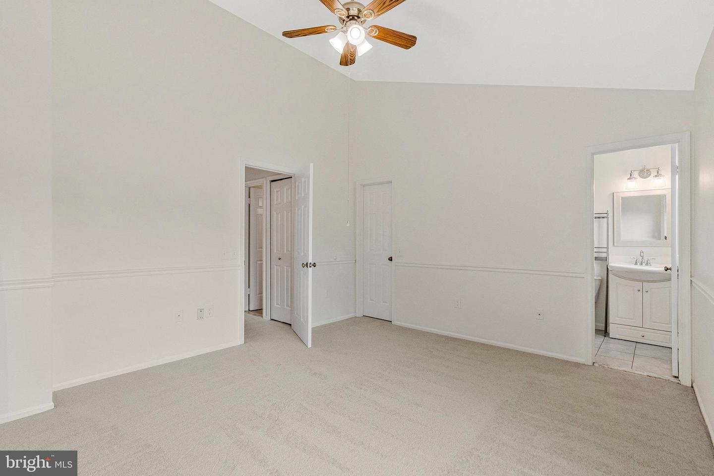 823 SMARTTS LN NE, LEESBURG, Virginia 20176, 3 Bedrooms Bedrooms, ,2 BathroomsBathrooms,Residential,For sale,823 SMARTTS LN NE,VALO2104158 MLS # VALO2104158