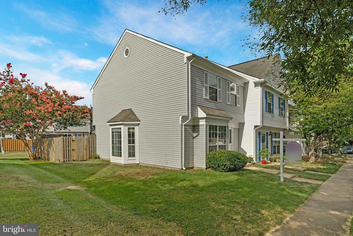 823 SMARTTS LN NE, LEESBURG, Virginia 20176, 3 Bedrooms Bedrooms, ,2 BathroomsBathrooms,Residential,For sale,823 SMARTTS LN NE,VALO2104158 MLS # VALO2104158