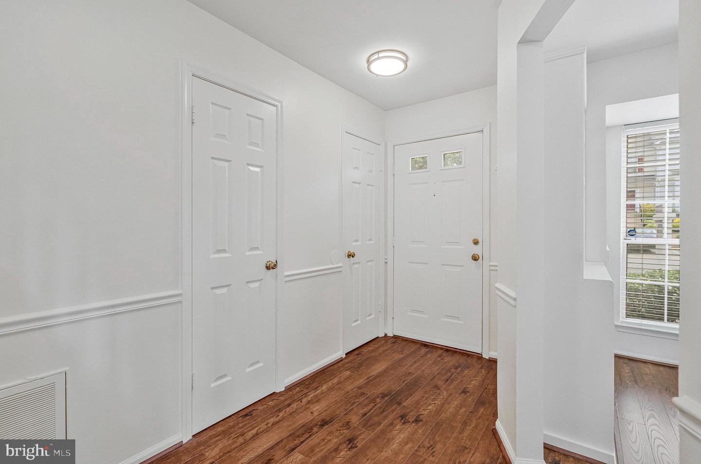 823 SMARTTS LN NE, LEESBURG, Virginia 20176, 3 Bedrooms Bedrooms, ,2 BathroomsBathrooms,Residential,For sale,823 SMARTTS LN NE,VALO2104158 MLS # VALO2104158