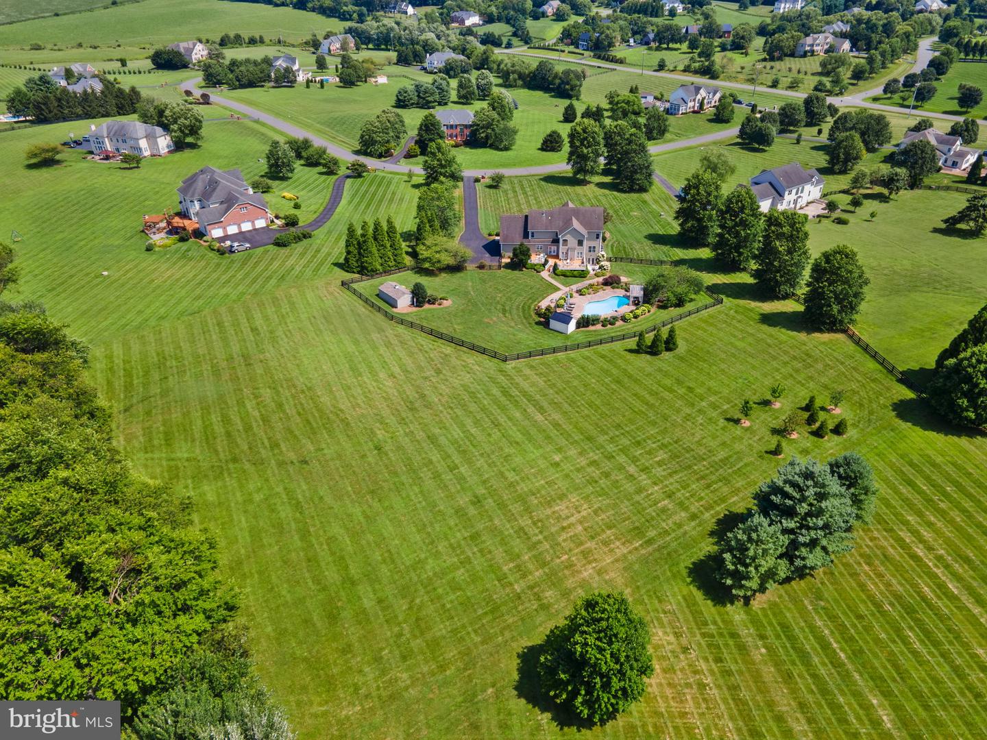 16534 GOLDENCREST CIR, PURCELLVILLE, Virginia 20132, 4 Bedrooms Bedrooms, ,4 BathroomsBathrooms,Residential,For sale,16534 GOLDENCREST CIR,VALO2104162 MLS # VALO2104162