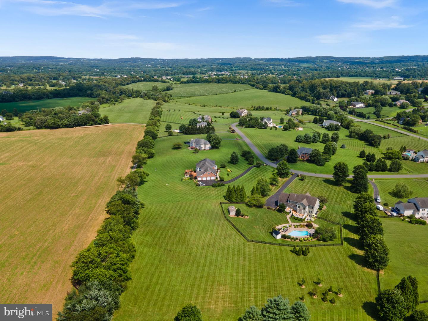 16534 GOLDENCREST CIR, PURCELLVILLE, Virginia 20132, 4 Bedrooms Bedrooms, ,4 BathroomsBathrooms,Residential,For sale,16534 GOLDENCREST CIR,VALO2104162 MLS # VALO2104162
