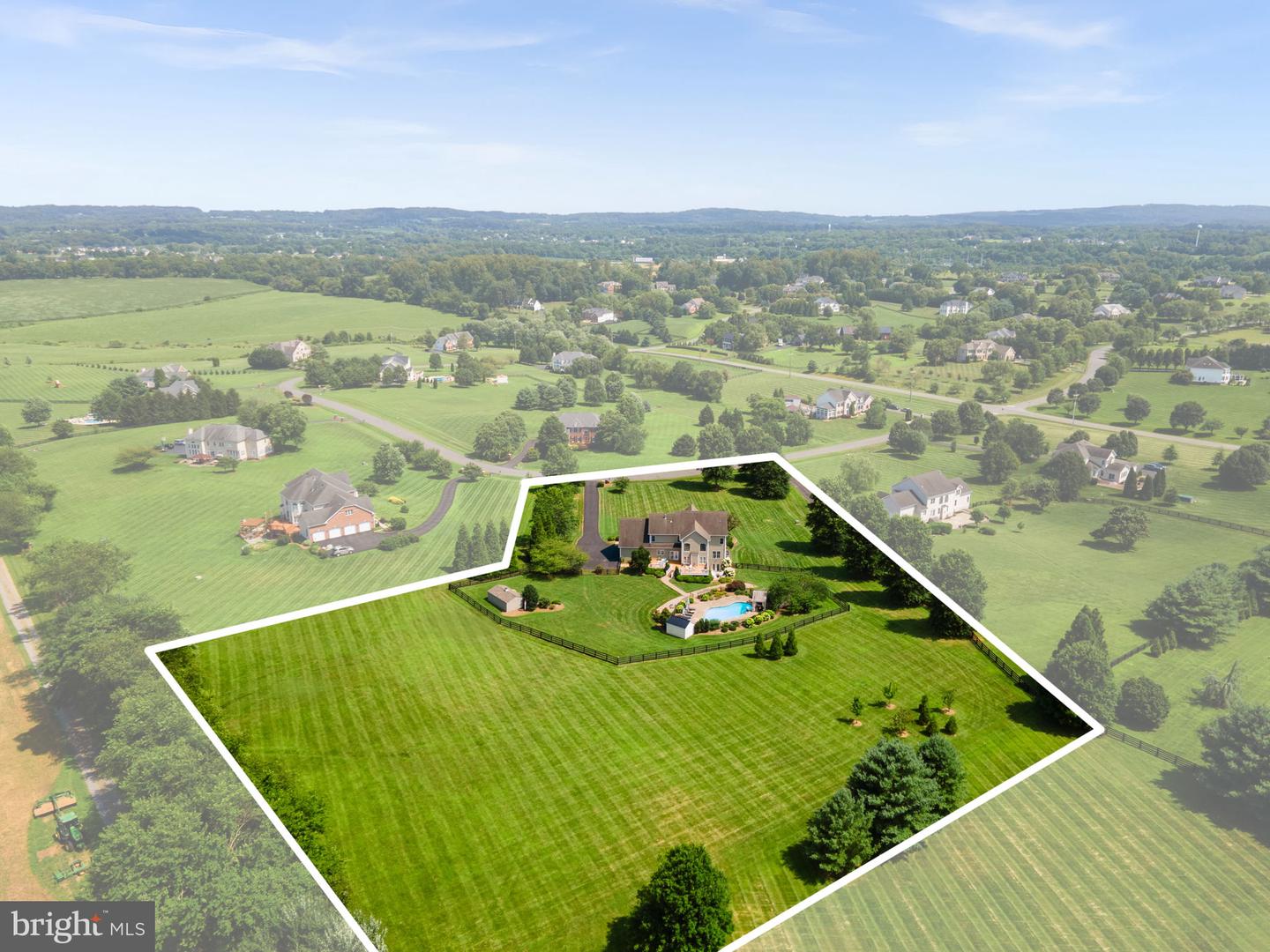 16534 GOLDENCREST CIR, PURCELLVILLE, Virginia 20132, 4 Bedrooms Bedrooms, ,4 BathroomsBathrooms,Residential,For sale,16534 GOLDENCREST CIR,VALO2104162 MLS # VALO2104162
