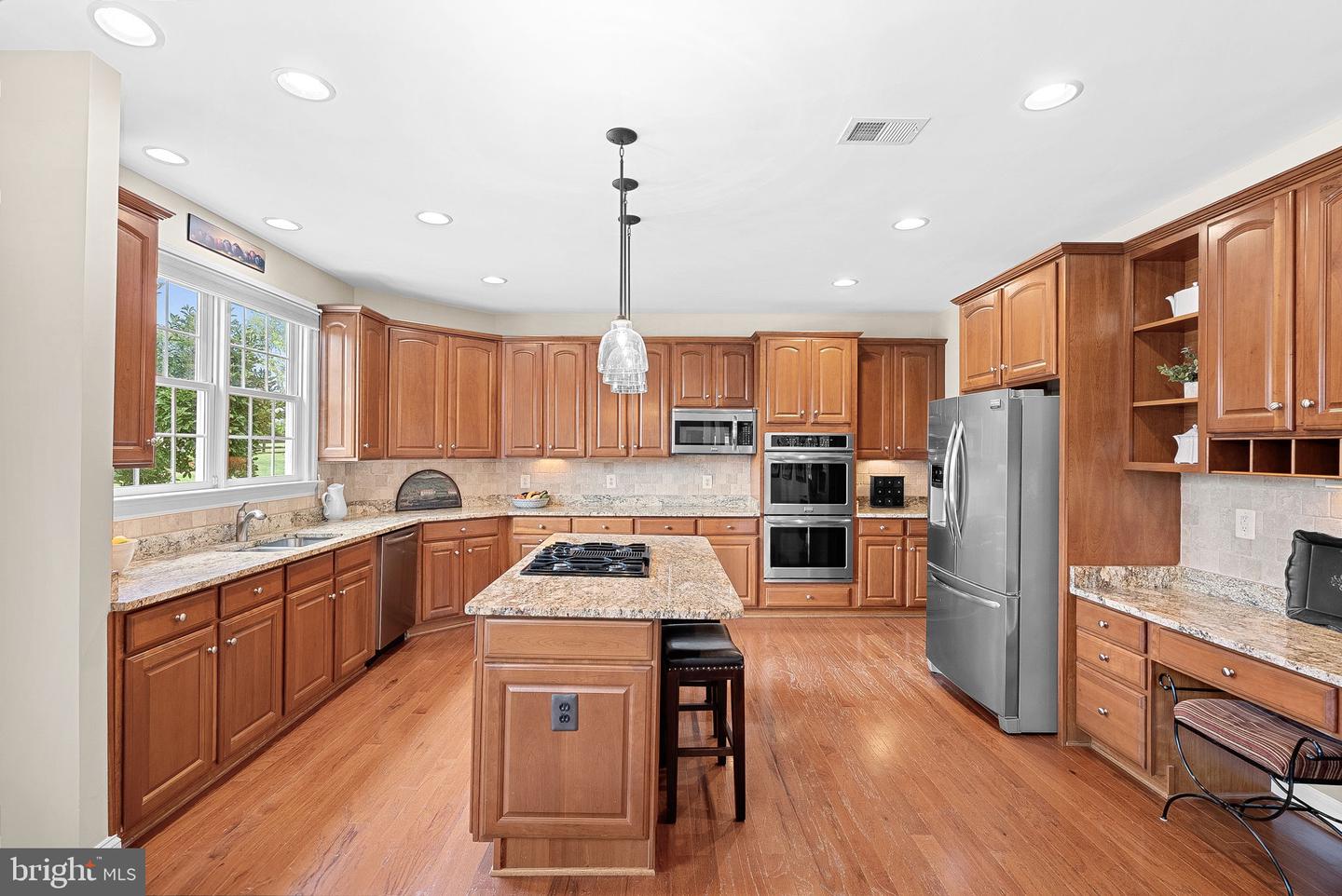 16534 GOLDENCREST CIR, PURCELLVILLE, Virginia 20132, 4 Bedrooms Bedrooms, ,4 BathroomsBathrooms,Residential,For sale,16534 GOLDENCREST CIR,VALO2104162 MLS # VALO2104162