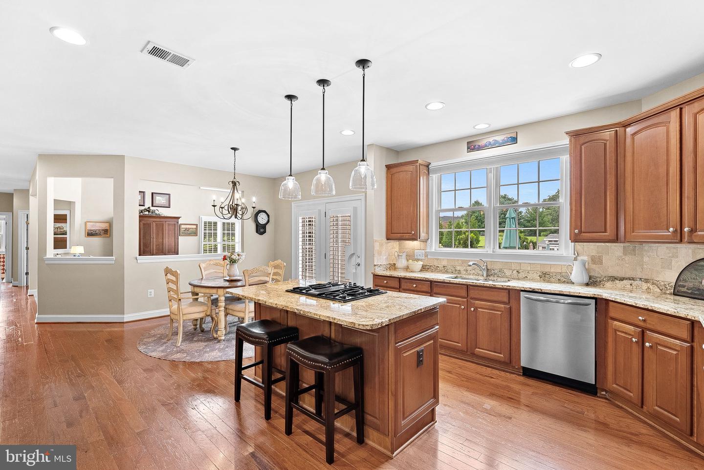 16534 GOLDENCREST CIR, PURCELLVILLE, Virginia 20132, 4 Bedrooms Bedrooms, ,4 BathroomsBathrooms,Residential,For sale,16534 GOLDENCREST CIR,VALO2104162 MLS # VALO2104162