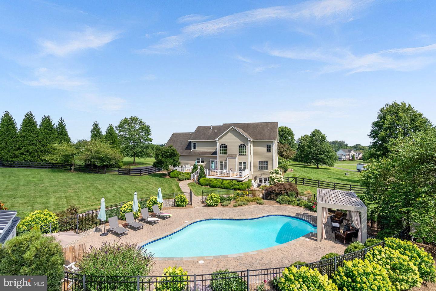 16534 GOLDENCREST CIR, PURCELLVILLE, Virginia 20132, 4 Bedrooms Bedrooms, ,4 BathroomsBathrooms,Residential,For sale,16534 GOLDENCREST CIR,VALO2104162 MLS # VALO2104162