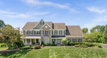 16534 GOLDENCREST CIR, PURCELLVILLE, Virginia 20132, 4 Bedrooms Bedrooms, ,4 BathroomsBathrooms,Residential,For sale,16534 GOLDENCREST CIR,VALO2104162 MLS # VALO2104162