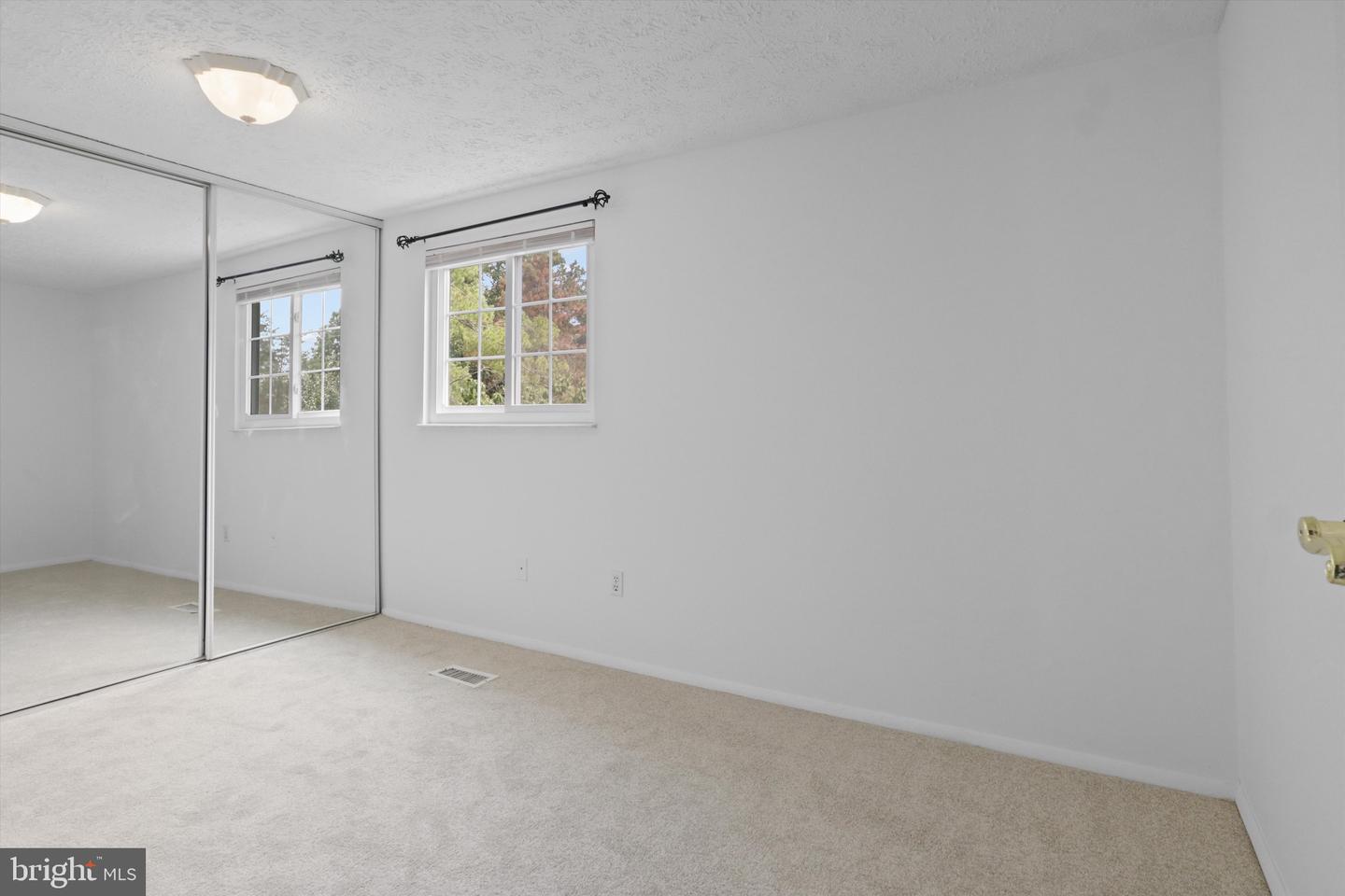 8770 KANAWHA, LORTON, Virginia 22079, 2 Bedrooms Bedrooms, 4 Rooms Rooms,2 BathroomsBathrooms,Residential,For sale,8770 KANAWHA,VAFX2260058 MLS # VAFX2260058