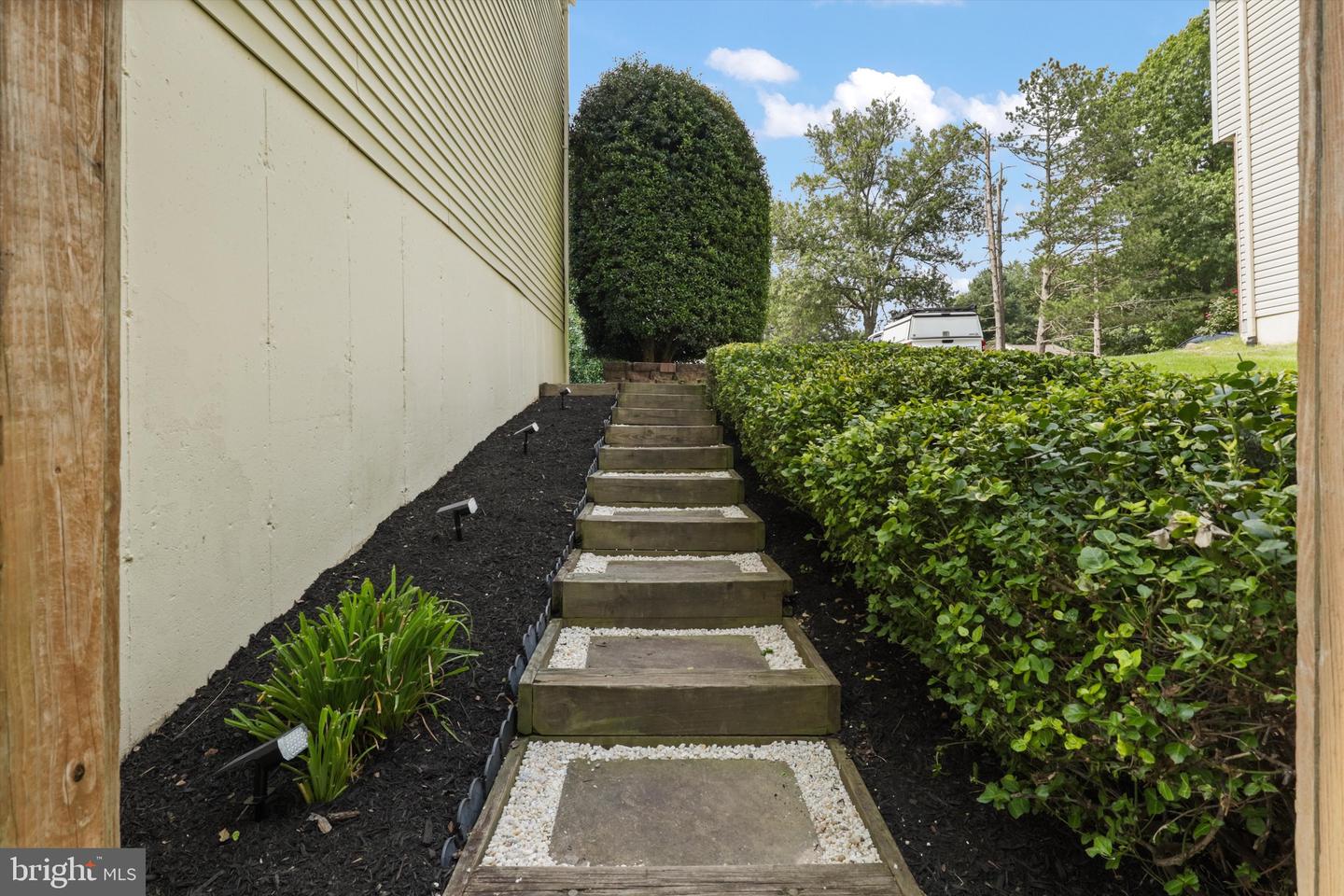 8770 KANAWHA, LORTON, Virginia 22079, 2 Bedrooms Bedrooms, 4 Rooms Rooms,2 BathroomsBathrooms,Residential,For sale,8770 KANAWHA,VAFX2260058 MLS # VAFX2260058
