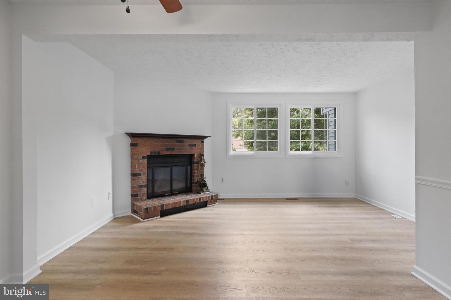 8770 KANAWHA, LORTON, Virginia 22079, 2 Bedrooms Bedrooms, 4 Rooms Rooms,2 BathroomsBathrooms,Residential,For sale,8770 KANAWHA,VAFX2260058 MLS # VAFX2260058