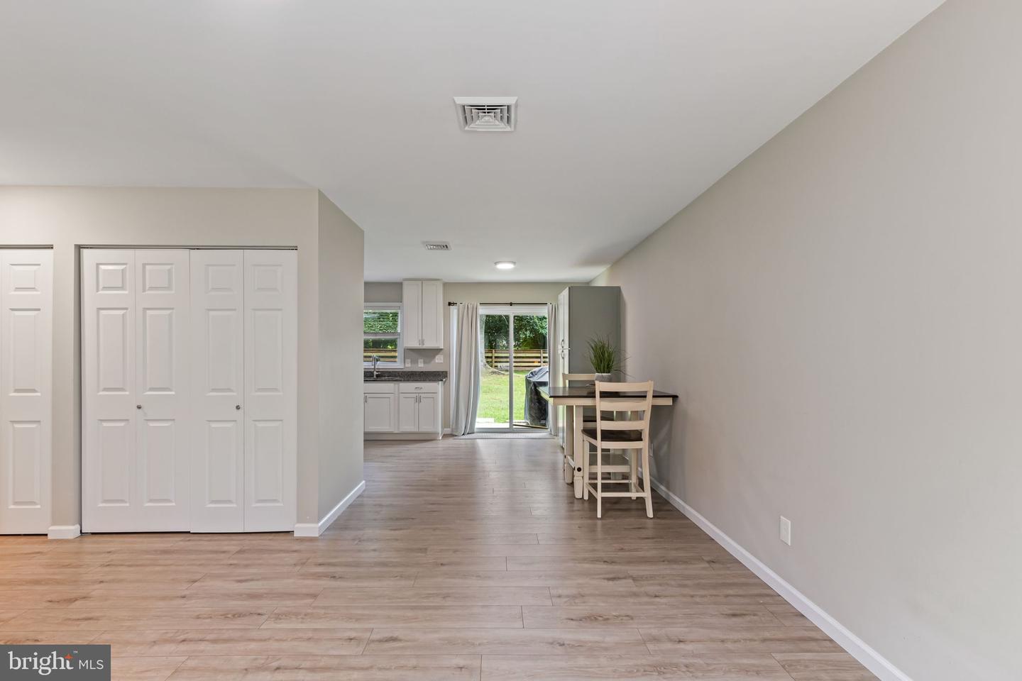 275 FOREST GROVE RD, COLONIAL BEACH, Virginia 22443, 3 Bedrooms Bedrooms, 5 Rooms Rooms,2 BathroomsBathrooms,Residential,For sale,275 FOREST GROVE RD,VAWE2009484 MLS # VAWE2009484