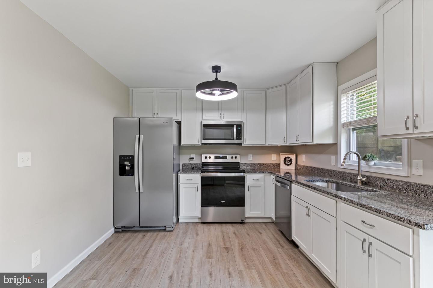 275 FOREST GROVE RD, COLONIAL BEACH, Virginia 22443, 3 Bedrooms Bedrooms, 5 Rooms Rooms,2 BathroomsBathrooms,Residential,For sale,275 FOREST GROVE RD,VAWE2009484 MLS # VAWE2009484