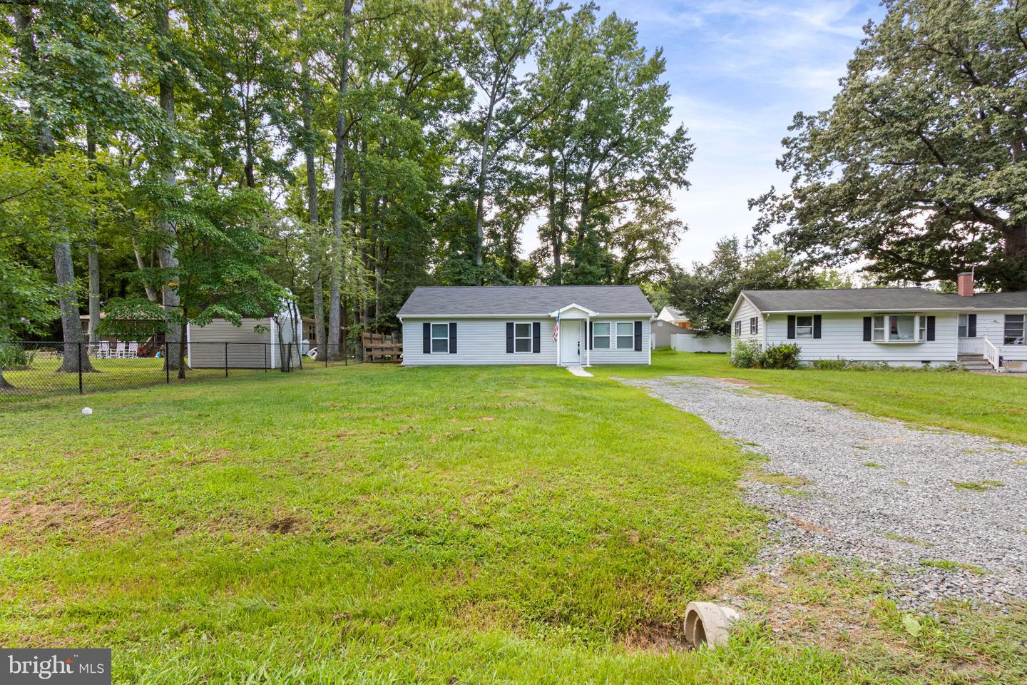 275 FOREST GROVE RD, COLONIAL BEACH, Virginia 22443, 3 Bedrooms Bedrooms, 5 Rooms Rooms,2 BathroomsBathrooms,Residential,For sale,275 FOREST GROVE RD,VAWE2009484 MLS # VAWE2009484