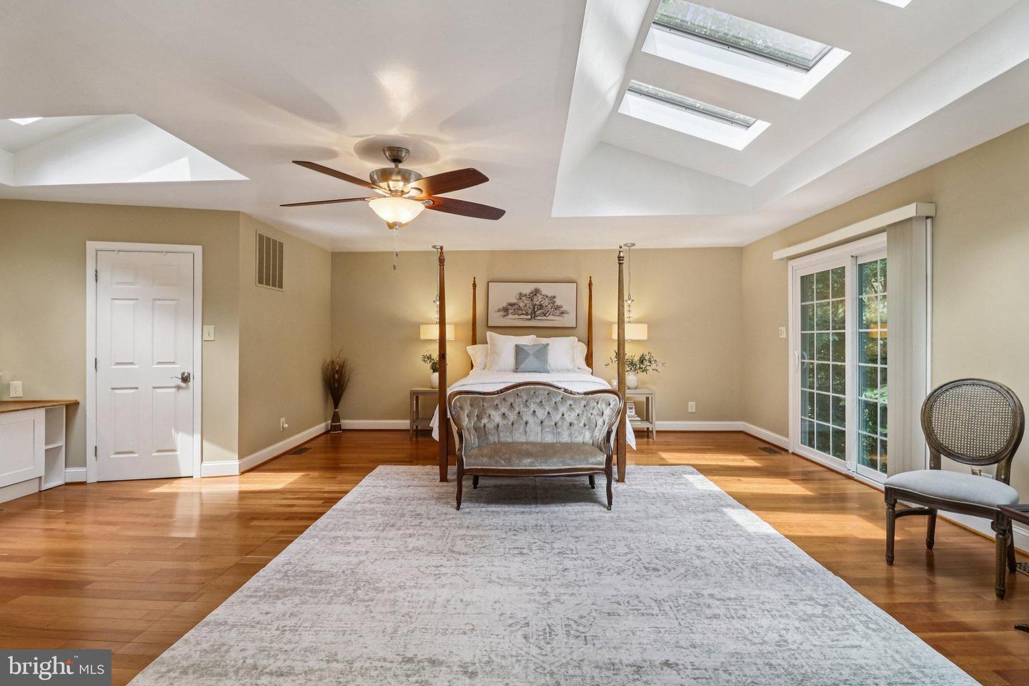 8023 LAKE DR, MANASSAS, Virginia 20111, 3 Bedrooms Bedrooms, 13 Rooms Rooms,3 BathroomsBathrooms,Residential,For sale,8023 LAKE DR,VAPW2101062 MLS # VAPW2101062