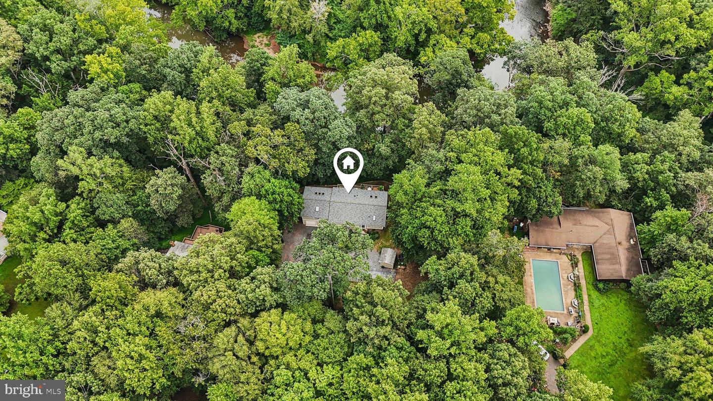 8023 LAKE DR, MANASSAS, Virginia 20111, 3 Bedrooms Bedrooms, 13 Rooms Rooms,3 BathroomsBathrooms,Residential,For sale,8023 LAKE DR,VAPW2101062 MLS # VAPW2101062