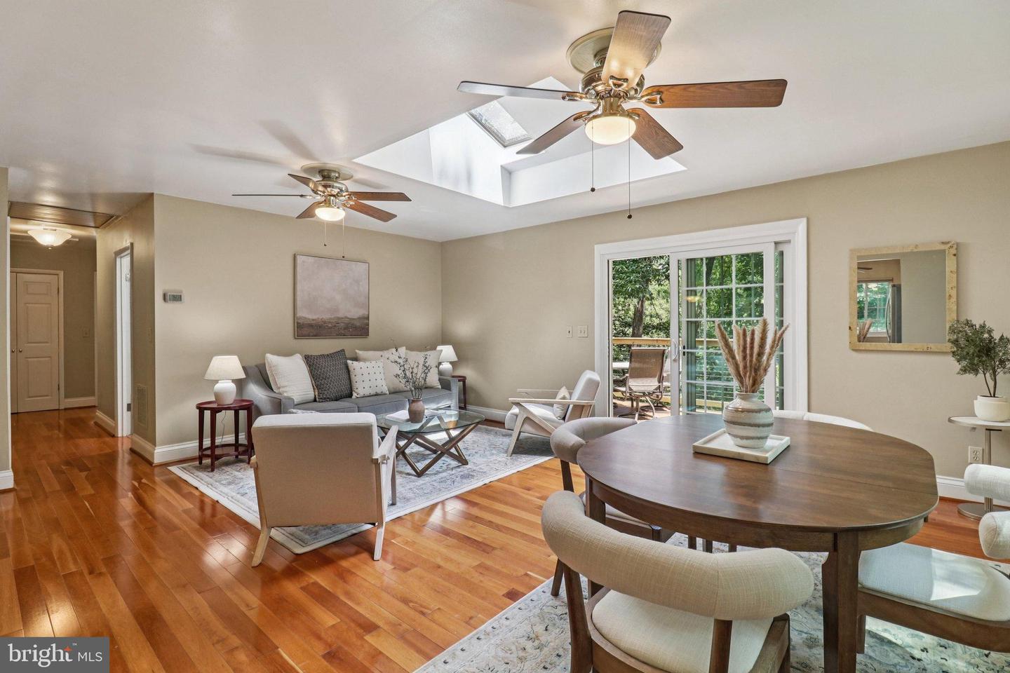 8023 LAKE DR, MANASSAS, Virginia 20111, 3 Bedrooms Bedrooms, 13 Rooms Rooms,3 BathroomsBathrooms,Residential,For sale,8023 LAKE DR,VAPW2101062 MLS # VAPW2101062
