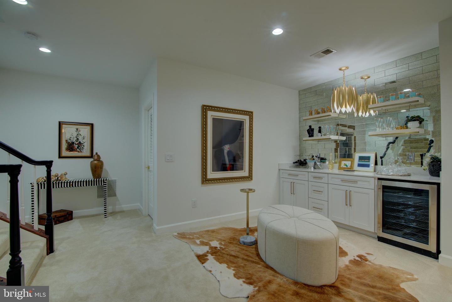 18295 BUCCANEER TER, LEESBURG, Virginia 20176, 4 Bedrooms Bedrooms, ,4 BathroomsBathrooms,Residential,For sale,18295 BUCCANEER TER,VALO2104184 MLS # VALO2104184