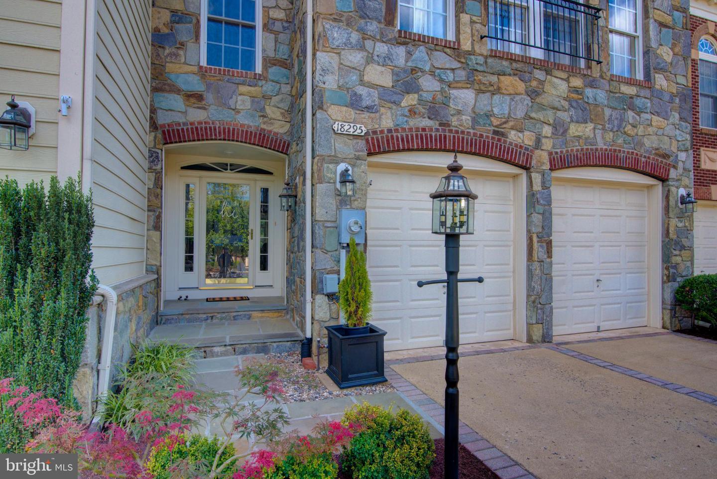 18295 BUCCANEER TER, LEESBURG, Virginia 20176, 4 Bedrooms Bedrooms, ,4 BathroomsBathrooms,Residential,For sale,18295 BUCCANEER TER,VALO2104184 MLS # VALO2104184