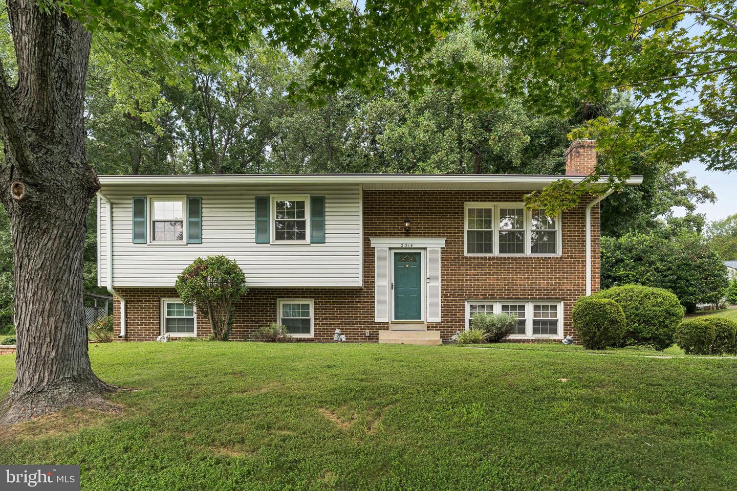 2314 MARLINE CT, WOODBRIDGE, Virginia 22192, 4 Bedrooms Bedrooms, ,3 BathroomsBathrooms,Residential,For sale,2314 MARLINE CT,VAPW2101074 MLS # VAPW2101074