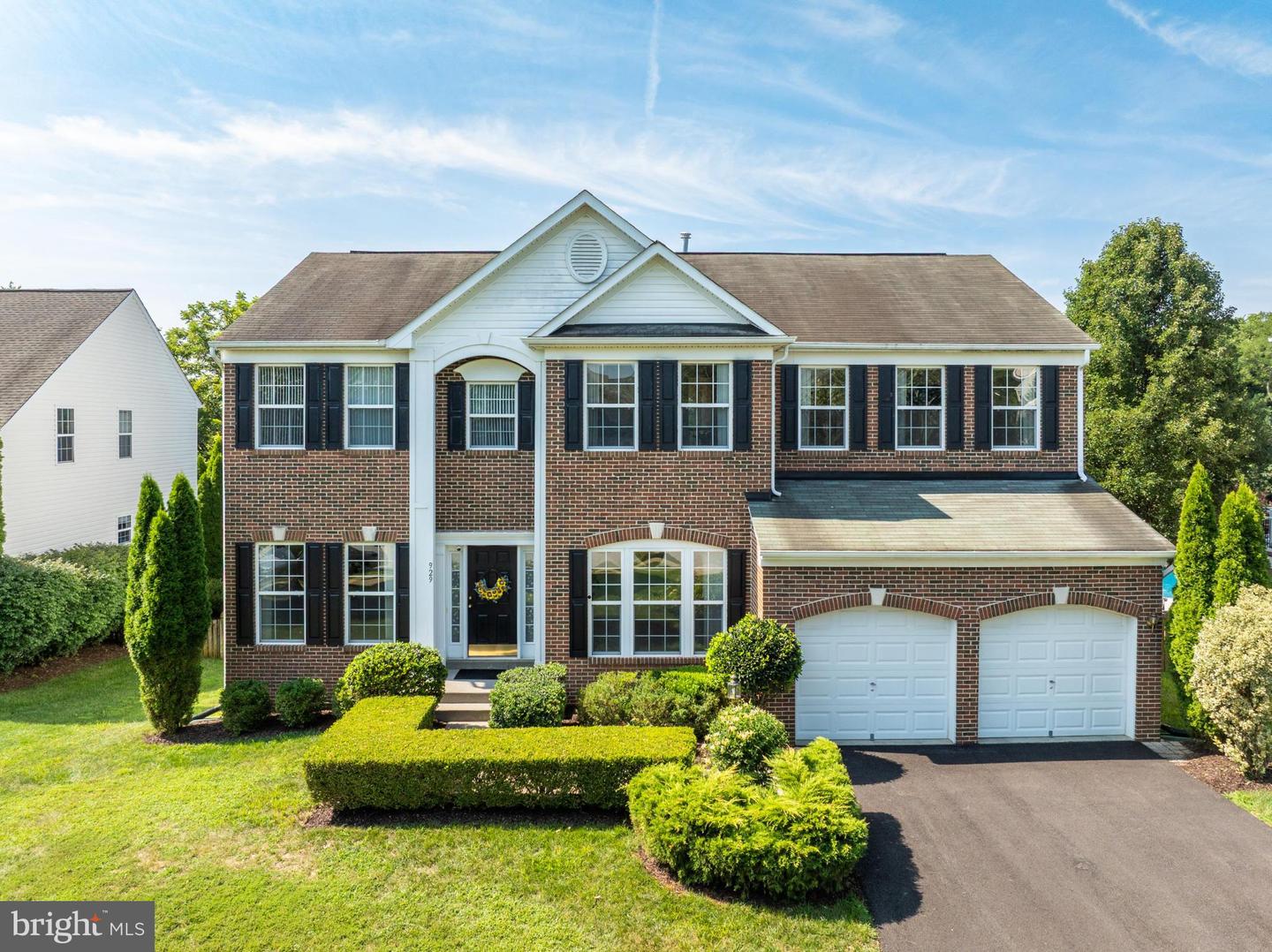 929 TOWERING OAK CT, PURCELLVILLE, Virginia 20132, 4 Bedrooms Bedrooms, 17 Rooms Rooms,2 BathroomsBathrooms,Residential,For sale,929 TOWERING OAK CT,VALO2104192 MLS # VALO2104192