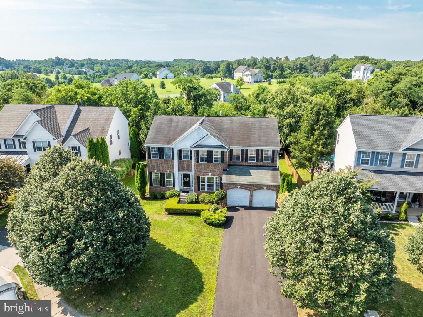 929 TOWERING OAK CT, PURCELLVILLE, Virginia 20132, 4 Bedrooms Bedrooms, 17 Rooms Rooms,2 BathroomsBathrooms,Residential,For sale,929 TOWERING OAK CT,VALO2104192 MLS # VALO2104192