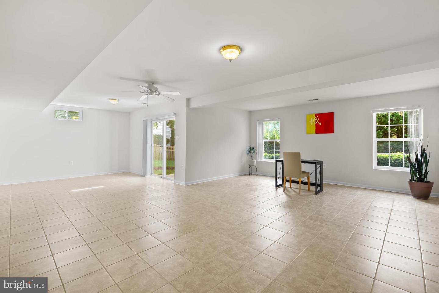 929 TOWERING OAK CT, PURCELLVILLE, Virginia 20132, 4 Bedrooms Bedrooms, 17 Rooms Rooms,2 BathroomsBathrooms,Residential,For sale,929 TOWERING OAK CT,VALO2104192 MLS # VALO2104192