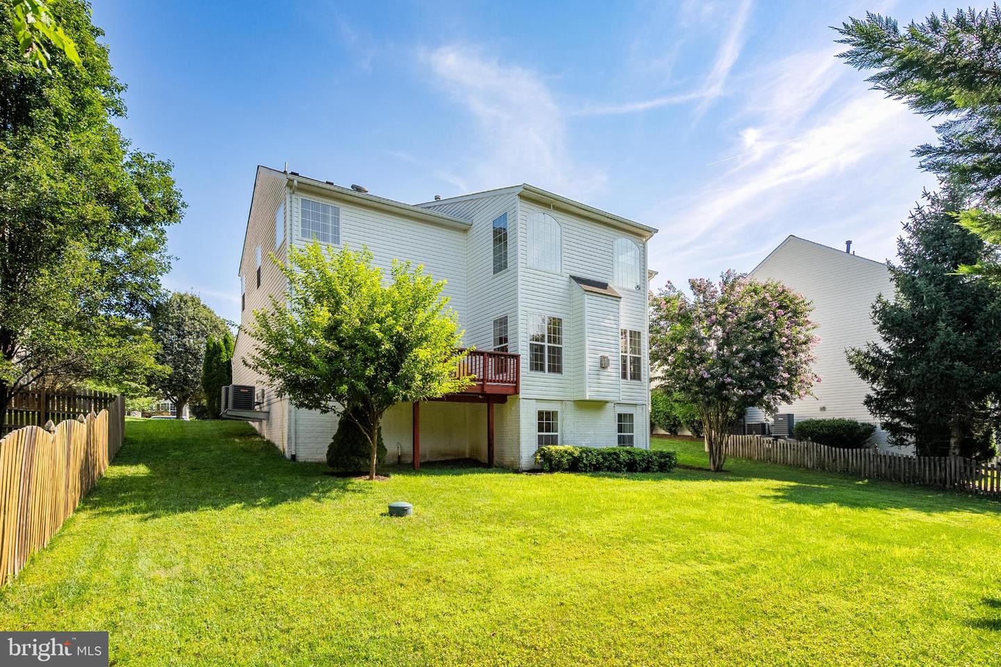 929 TOWERING OAK CT, PURCELLVILLE, Virginia 20132, 4 Bedrooms Bedrooms, 17 Rooms Rooms,2 BathroomsBathrooms,Residential,For sale,929 TOWERING OAK CT,VALO2104192 MLS # VALO2104192