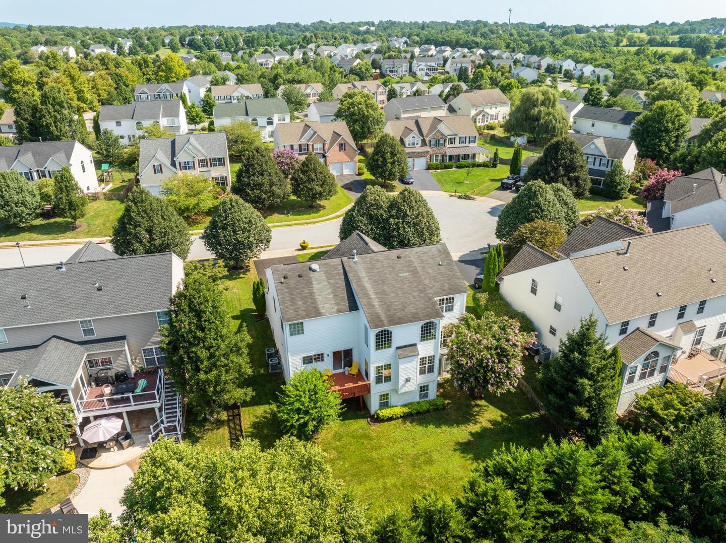 929 TOWERING OAK CT, PURCELLVILLE, Virginia 20132, 4 Bedrooms Bedrooms, 17 Rooms Rooms,2 BathroomsBathrooms,Residential,For sale,929 TOWERING OAK CT,VALO2104192 MLS # VALO2104192
