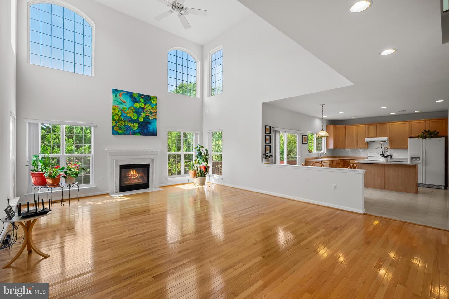 929 TOWERING OAK CT, PURCELLVILLE, Virginia 20132, 4 Bedrooms Bedrooms, 17 Rooms Rooms,2 BathroomsBathrooms,Residential,For sale,929 TOWERING OAK CT,VALO2104192 MLS # VALO2104192