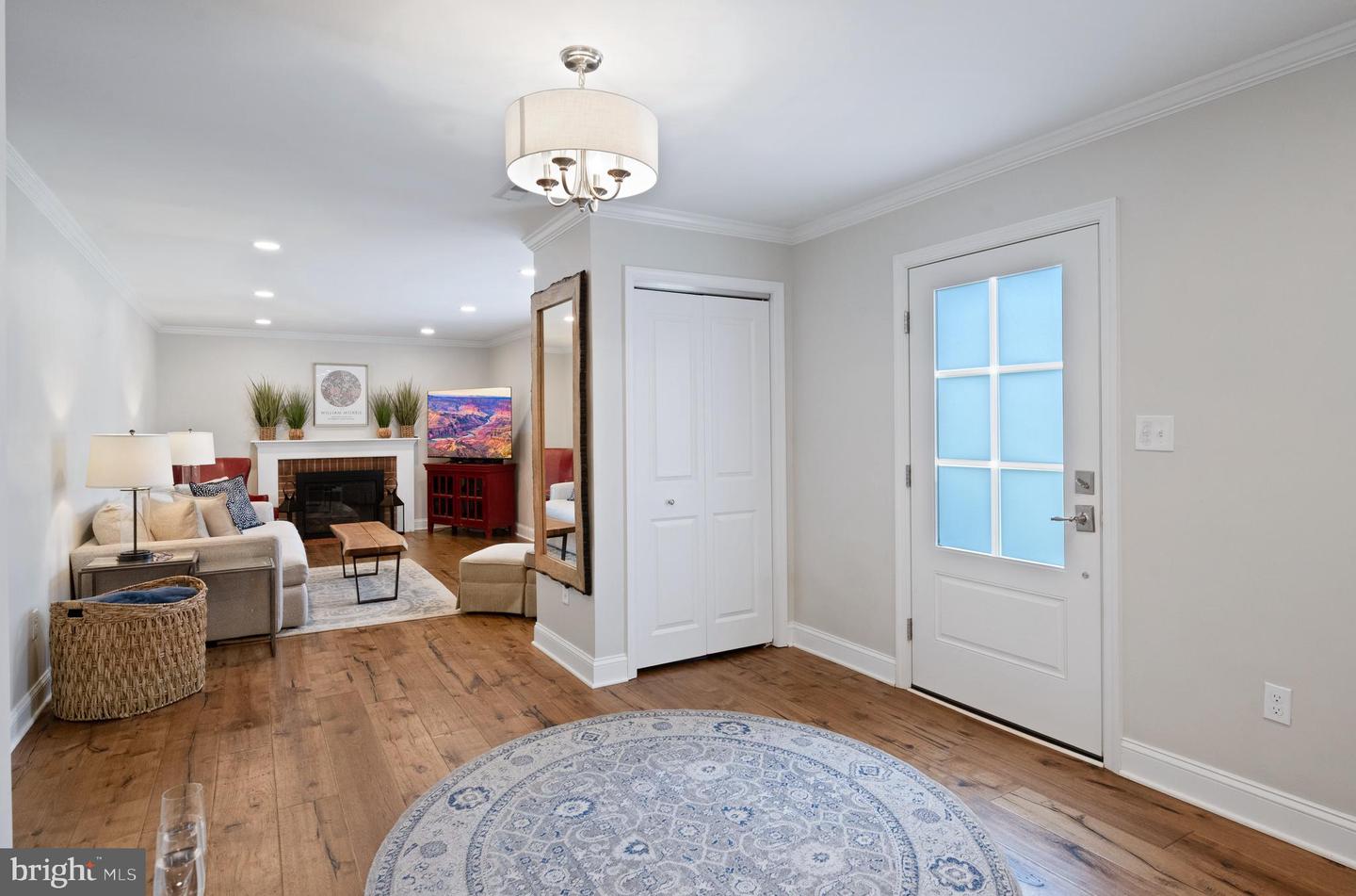 9100 JOYCE PHILLIP CT, SPRINGFIELD, Virginia 22153, 4 Bedrooms Bedrooms, ,2 BathroomsBathrooms,Residential,For sale,9100 JOYCE PHILLIP CT,VAFX2260176 MLS # VAFX2260176