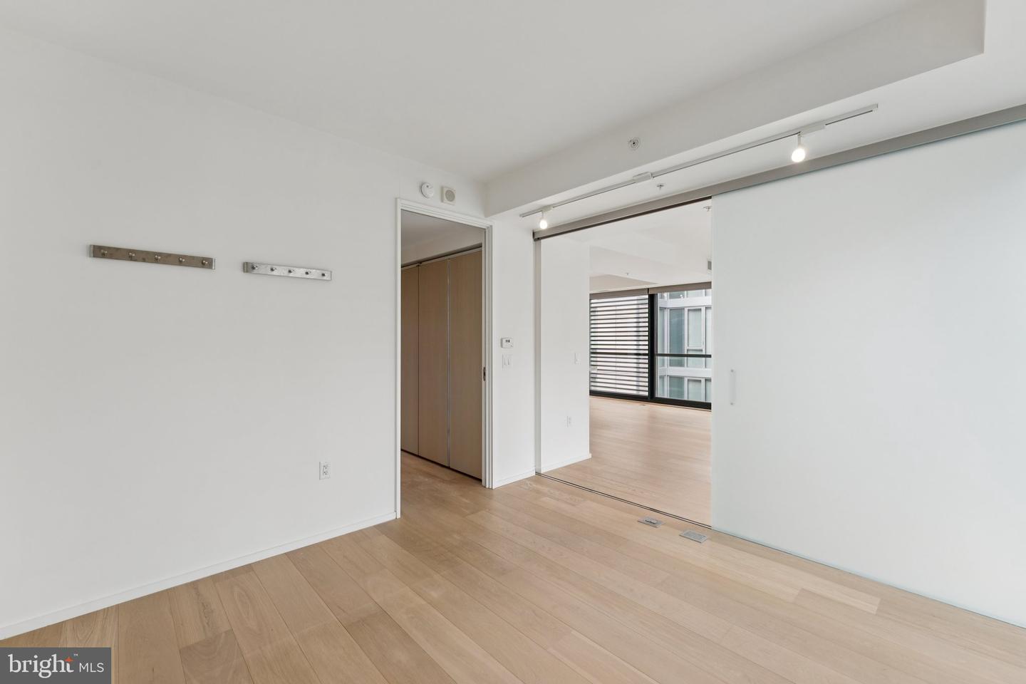 925 H ST NW #701, WASHINGTON, District Of Columbia 20001, 1 Bedroom Bedrooms, ,1 BathroomBathrooms,Residential,For sale,925 H ST NW #701,DCDC2214368 MLS # DCDC2214368