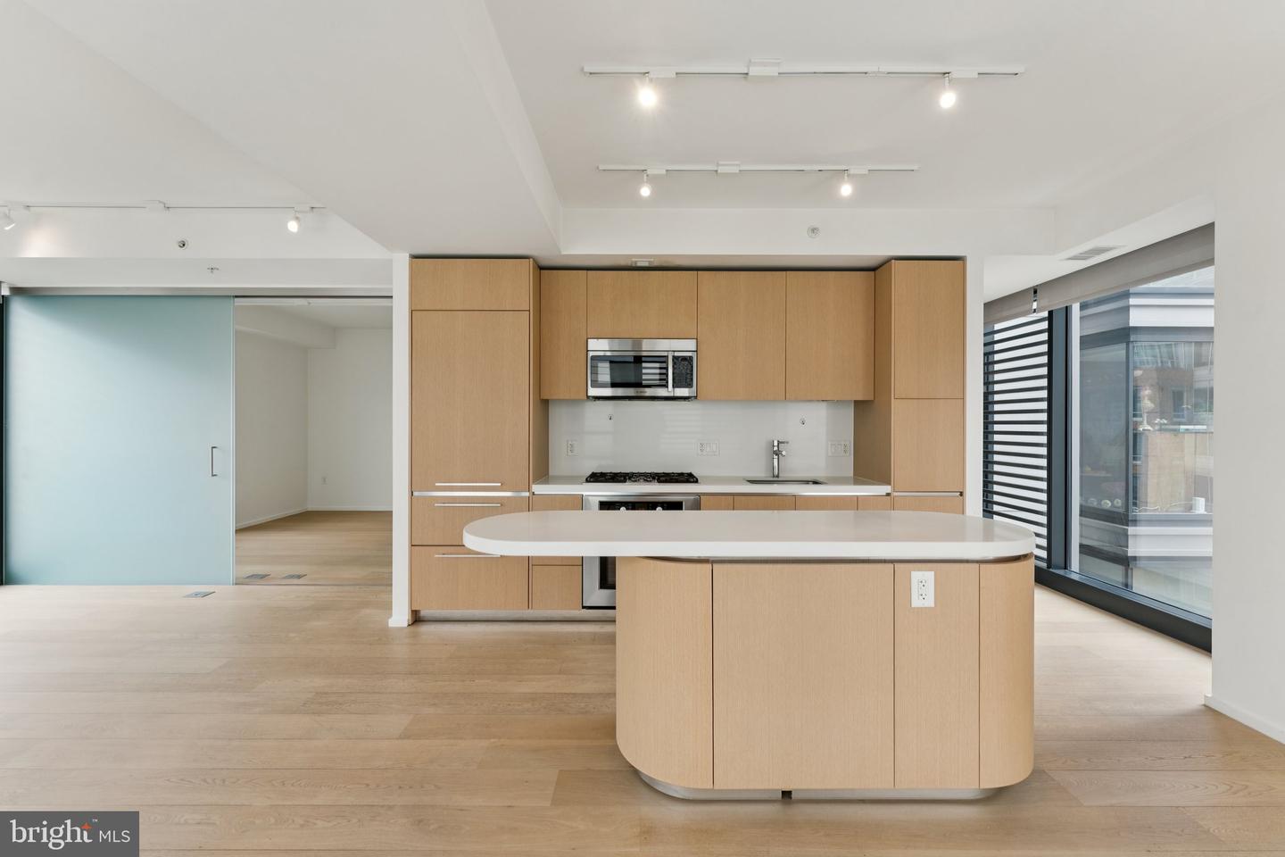 925 H ST NW #701, WASHINGTON, District Of Columbia 20001, 1 Bedroom Bedrooms, ,1 BathroomBathrooms,Residential,For sale,925 H ST NW #701,DCDC2214368 MLS # DCDC2214368