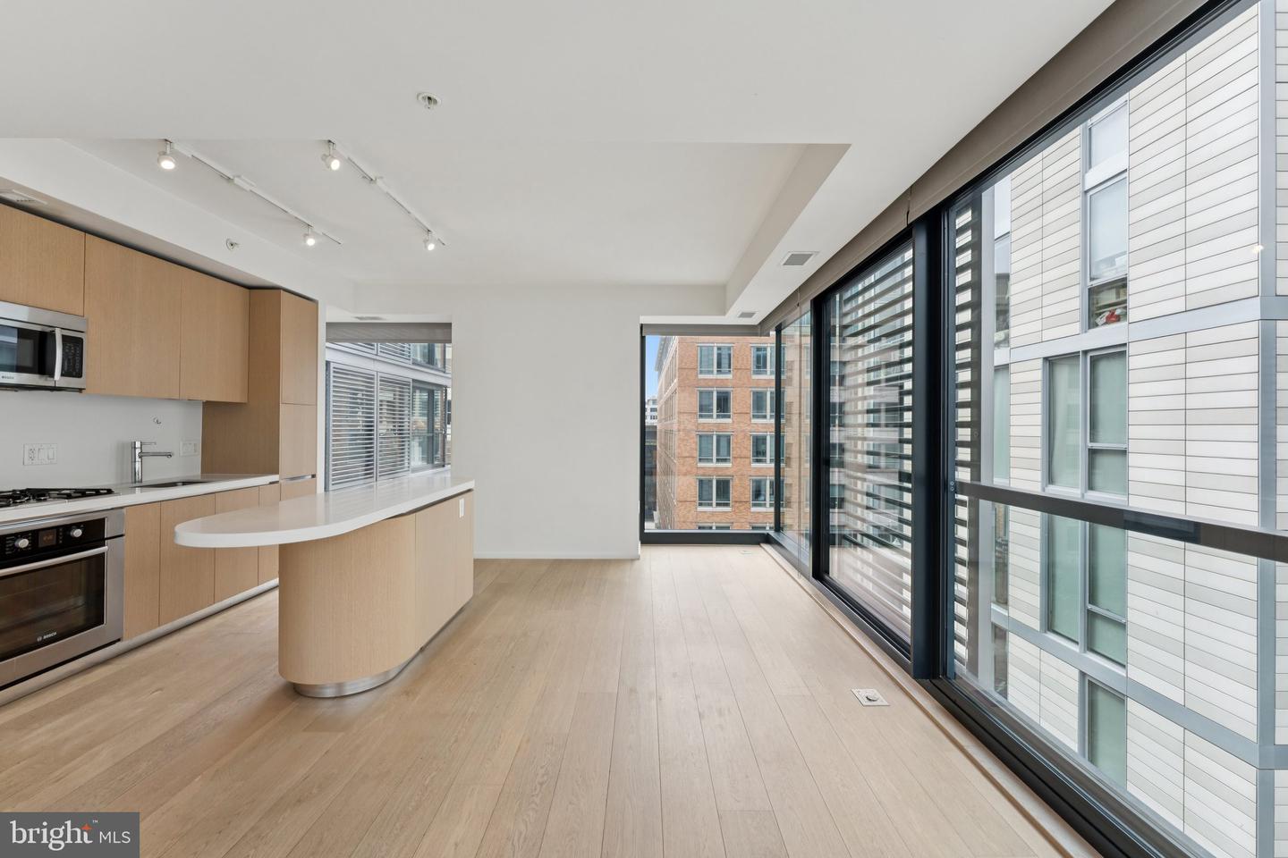 925 H ST NW #701, WASHINGTON, District Of Columbia 20001, 1 Bedroom Bedrooms, ,1 BathroomBathrooms,Residential,For sale,925 H ST NW #701,DCDC2214368 MLS # DCDC2214368
