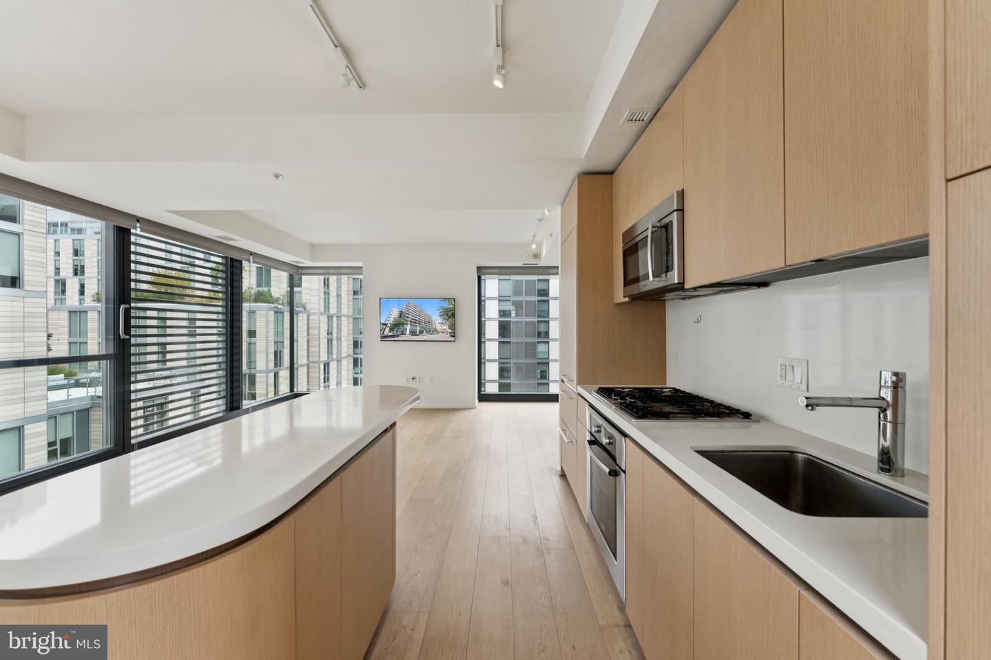 925 H ST NW #701, WASHINGTON, District Of Columbia 20001, 1 Bedroom Bedrooms, ,1 BathroomBathrooms,Residential,For sale,925 H ST NW #701,DCDC2214368 MLS # DCDC2214368