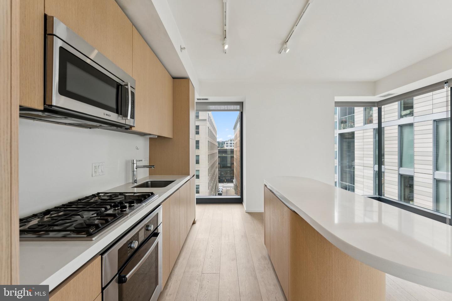 925 H ST NW #701, WASHINGTON, District Of Columbia 20001, 1 Bedroom Bedrooms, ,1 BathroomBathrooms,Residential,For sale,925 H ST NW #701,DCDC2214368 MLS # DCDC2214368