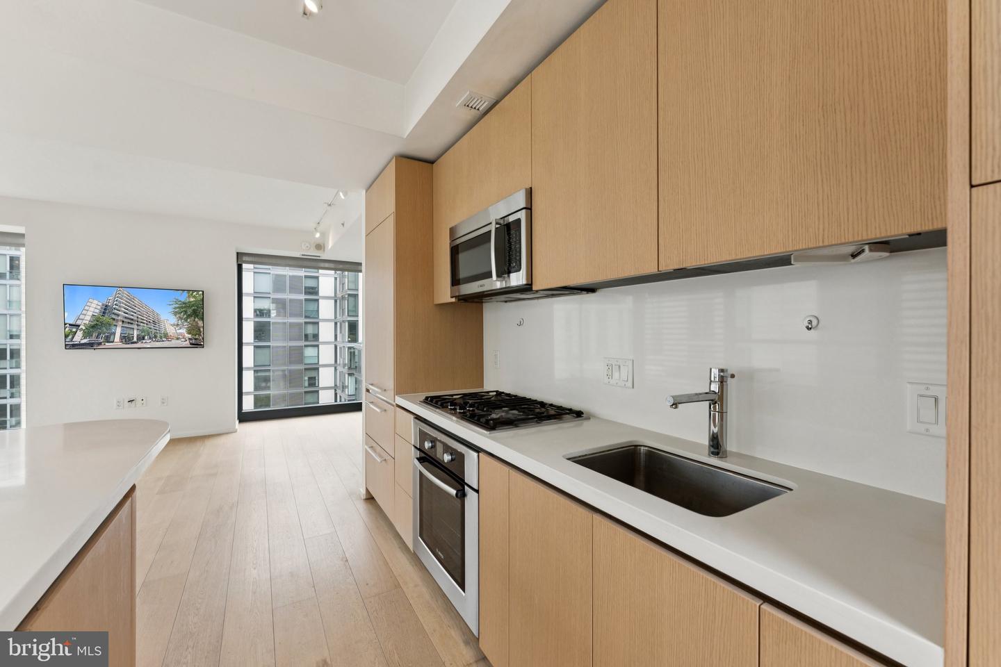 925 H ST NW #701, WASHINGTON, District Of Columbia 20001, 1 Bedroom Bedrooms, ,1 BathroomBathrooms,Residential,For sale,925 H ST NW #701,DCDC2214368 MLS # DCDC2214368