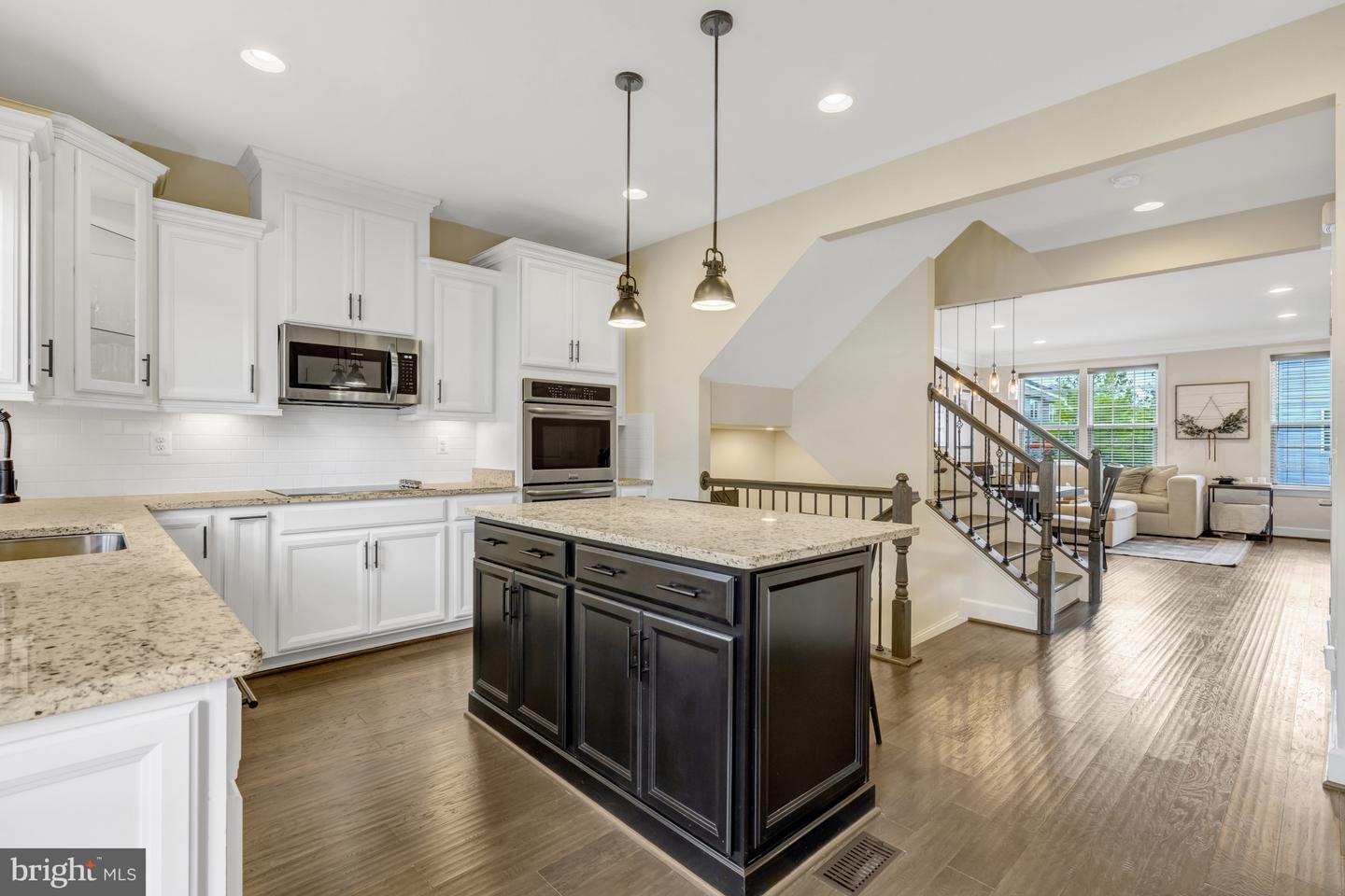 10745 CALEDONIA MEADOWS DR, MANASSAS, Virginia 20112, 3 Bedrooms Bedrooms, 11 Rooms Rooms,3 BathroomsBathrooms,Residential,For sale,10745 CALEDONIA MEADOWS DR,VAPW2101132 MLS # VAPW2101132