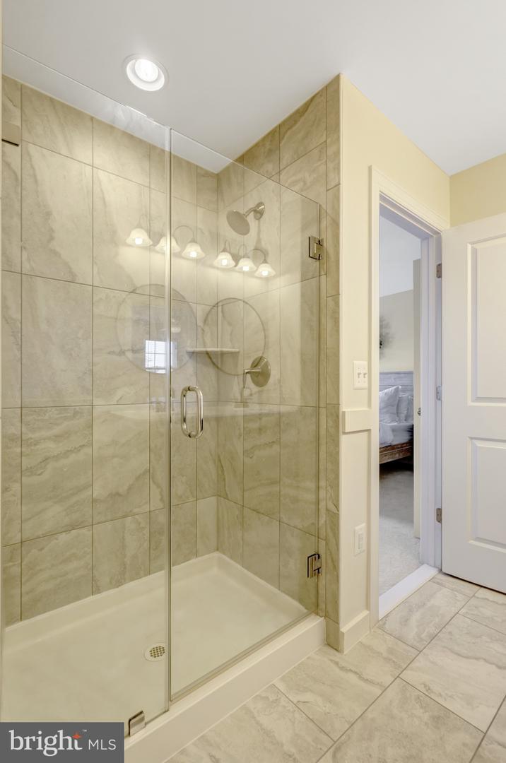 10745 CALEDONIA MEADOWS DR, MANASSAS, Virginia 20112, 3 Bedrooms Bedrooms, 11 Rooms Rooms,3 BathroomsBathrooms,Residential,For sale,10745 CALEDONIA MEADOWS DR,VAPW2101132 MLS # VAPW2101132