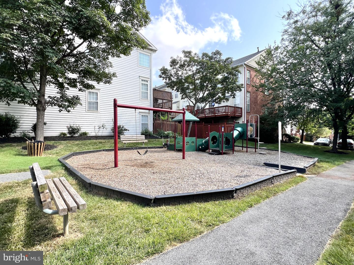 10745 CALEDONIA MEADOWS DR, MANASSAS, Virginia 20112, 3 Bedrooms Bedrooms, 11 Rooms Rooms,3 BathroomsBathrooms,Residential,For sale,10745 CALEDONIA MEADOWS DR,VAPW2101132 MLS # VAPW2101132