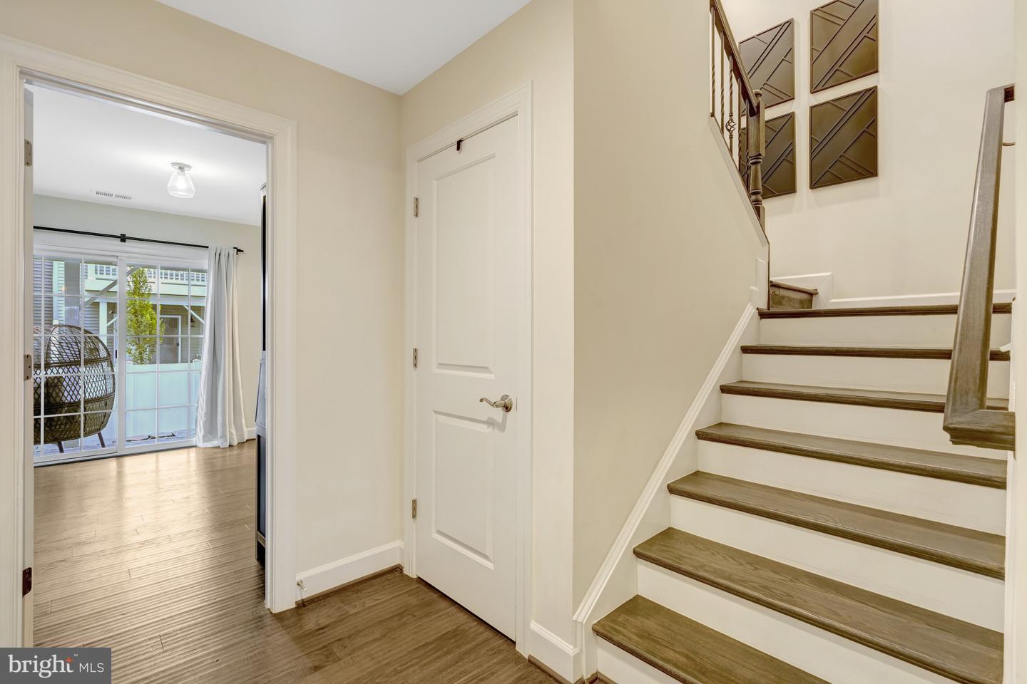 10745 CALEDONIA MEADOWS DR, MANASSAS, Virginia 20112, 3 Bedrooms Bedrooms, 11 Rooms Rooms,3 BathroomsBathrooms,Residential,For sale,10745 CALEDONIA MEADOWS DR,VAPW2101132 MLS # VAPW2101132