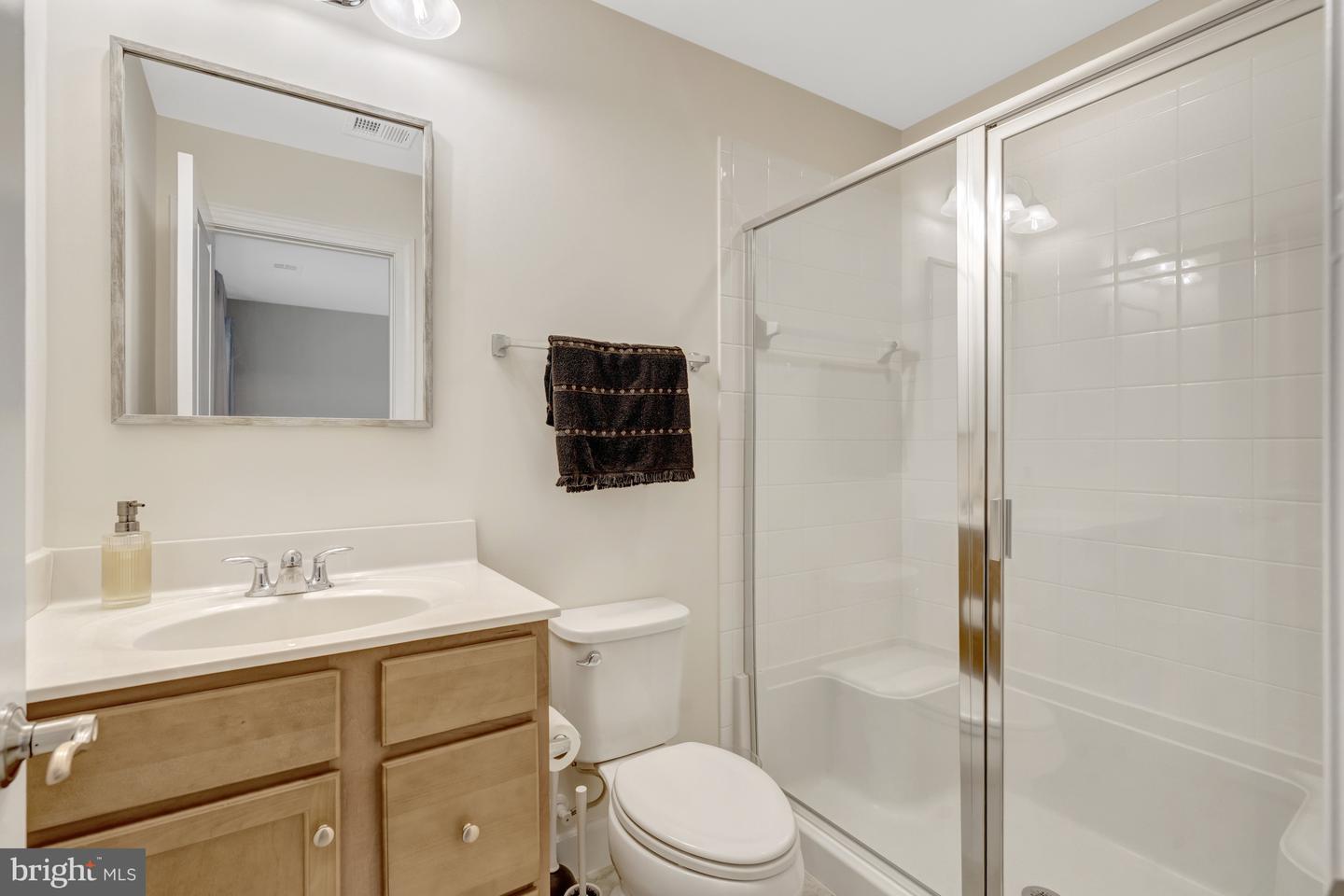 10745 CALEDONIA MEADOWS DR, MANASSAS, Virginia 20112, 3 Bedrooms Bedrooms, 11 Rooms Rooms,3 BathroomsBathrooms,Residential,For sale,10745 CALEDONIA MEADOWS DR,VAPW2101132 MLS # VAPW2101132