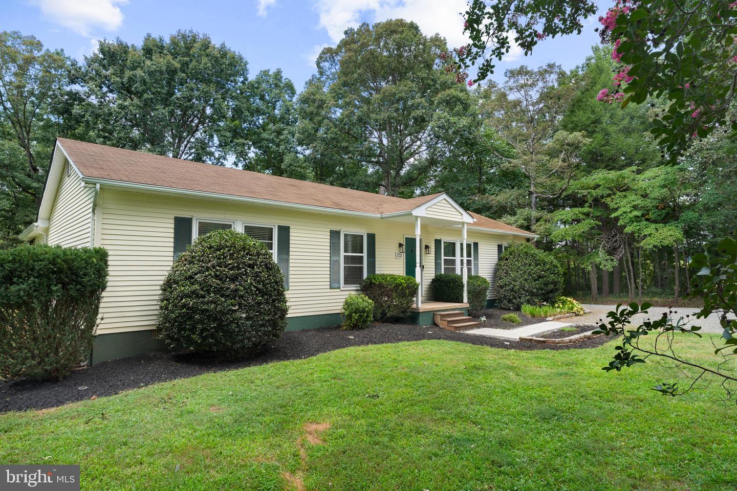 9134 GREEN RD, WARRENTON, Virginia 20187, 3 Bedrooms Bedrooms, ,2 BathroomsBathrooms,Residential,For sale,9134 GREEN RD,VAFQ2017866 MLS # VAFQ2017866