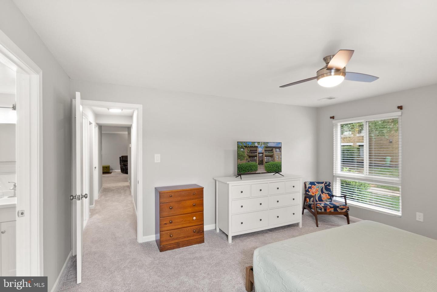 551 FLORIDA AVE #T3, HERNDON, Virginia 20170, 2 Bedrooms Bedrooms, ,2 BathroomsBathrooms,Residential,For sale,551 FLORIDA AVE #T3,VAFX2260506 MLS # VAFX2260506