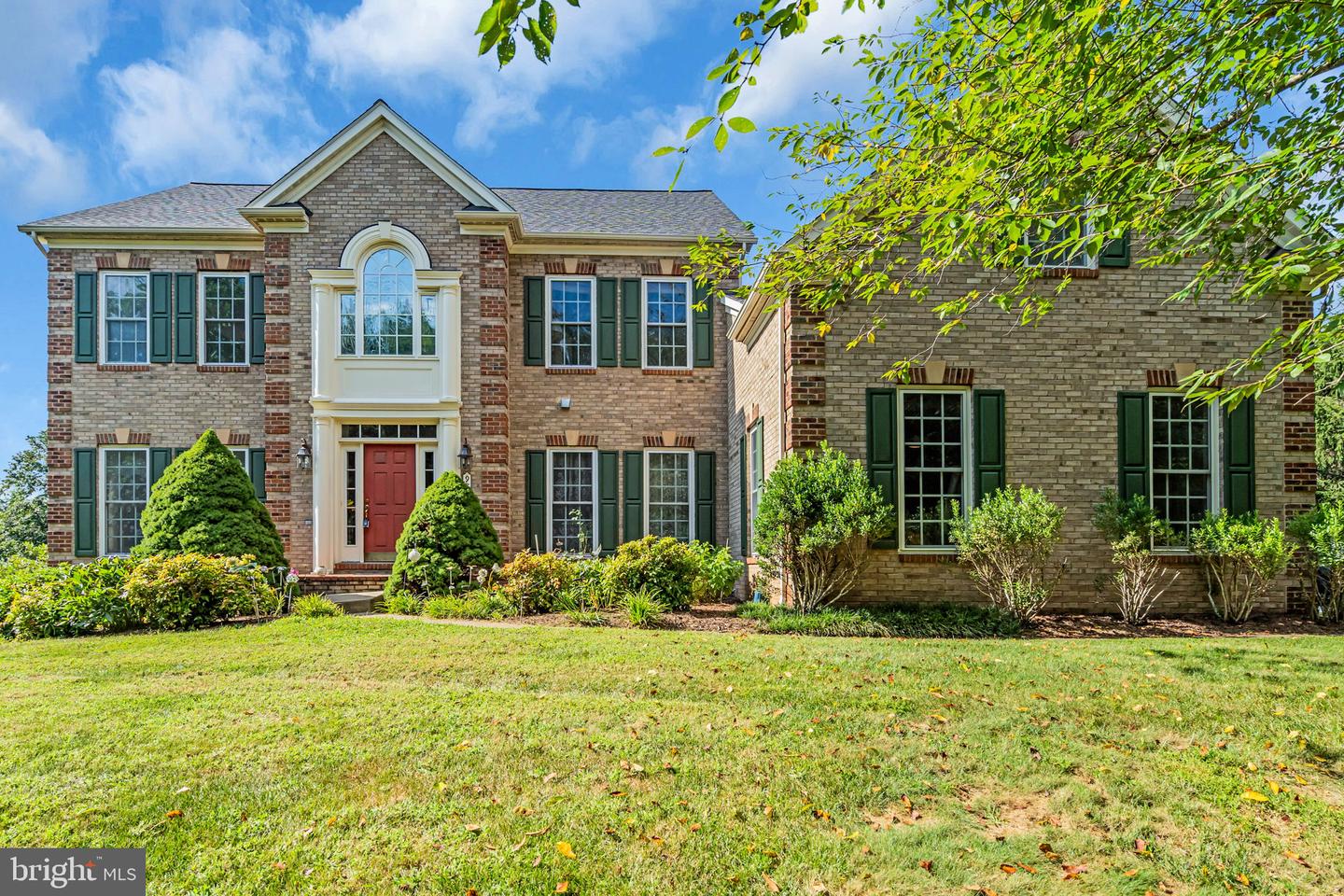 9800 GOLDENBERRY HILL LN, MANASSAS, Virginia 20112, 4 Bedrooms Bedrooms, ,3 BathroomsBathrooms,Residential,For sale,9800 GOLDENBERRY HILL LN,VAPW2101202 MLS # VAPW2101202