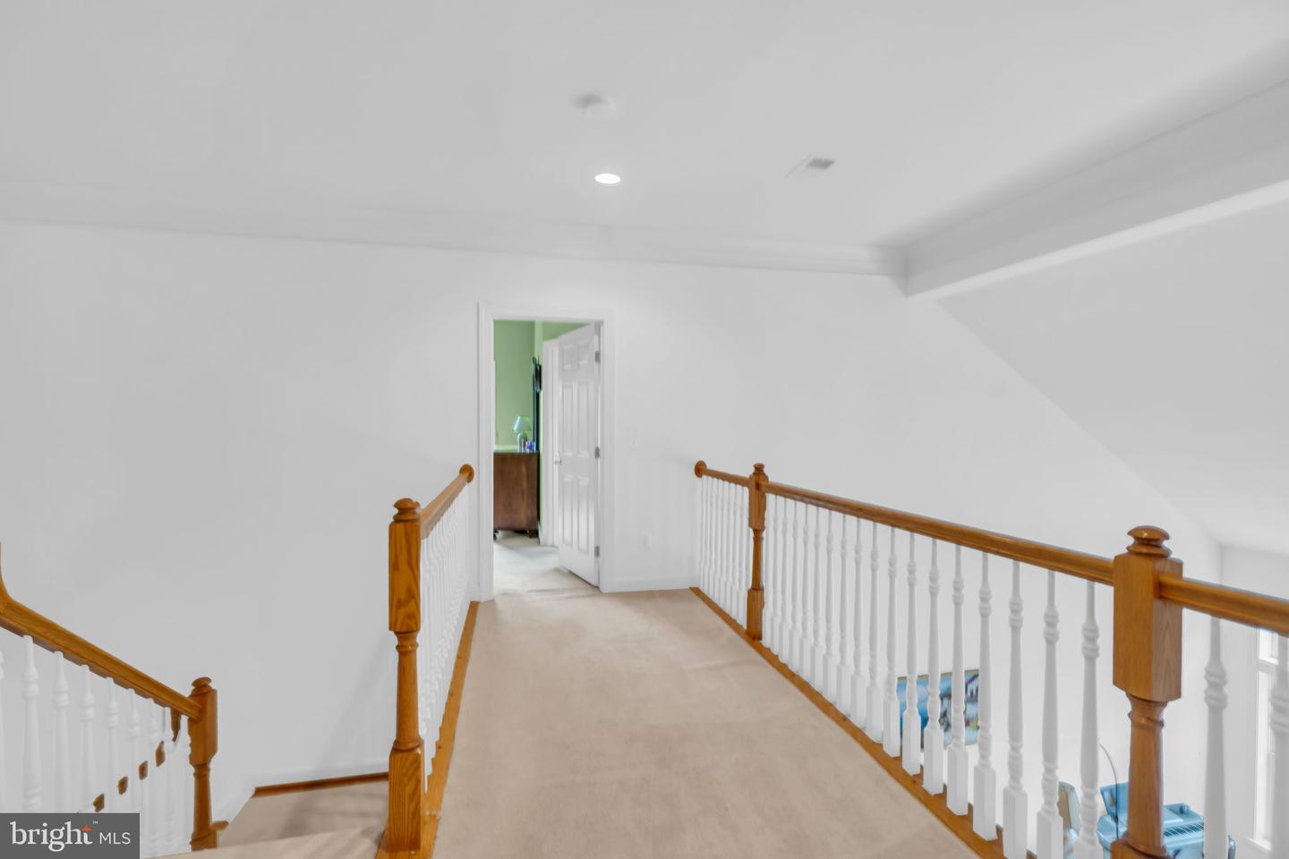 9800 GOLDENBERRY HILL LN, MANASSAS, Virginia 20112, 4 Bedrooms Bedrooms, ,3 BathroomsBathrooms,Residential,For sale,9800 GOLDENBERRY HILL LN,VAPW2101202 MLS # VAPW2101202