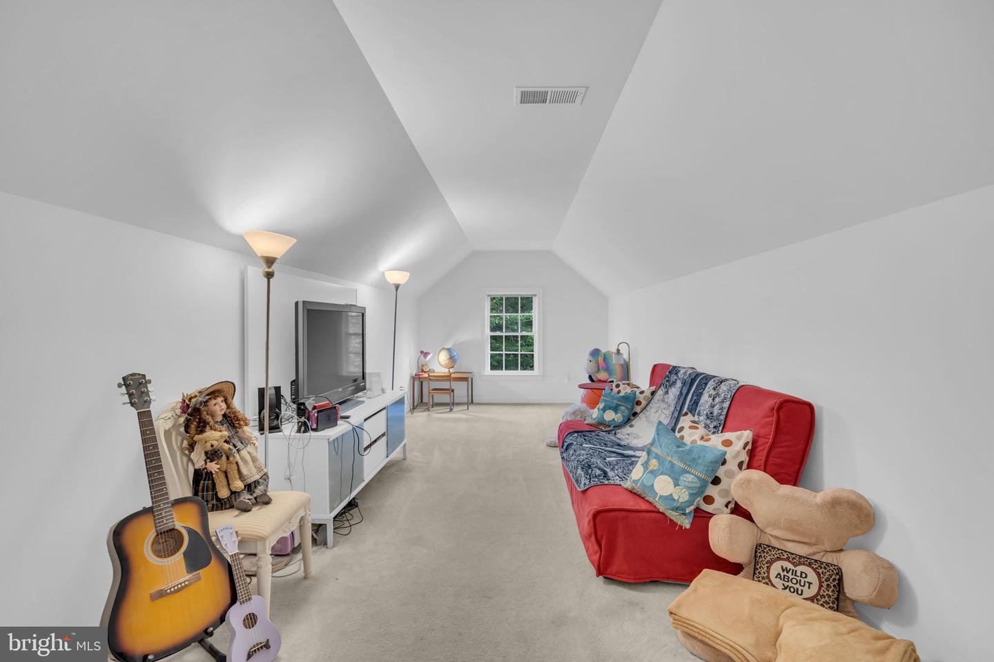 9800 GOLDENBERRY HILL LN, MANASSAS, Virginia 20112, 4 Bedrooms Bedrooms, ,3 BathroomsBathrooms,Residential,For sale,9800 GOLDENBERRY HILL LN,VAPW2101202 MLS # VAPW2101202